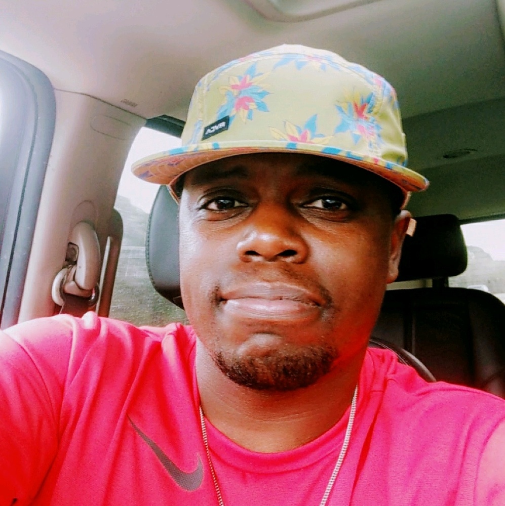 Meet your Posher, Derelle